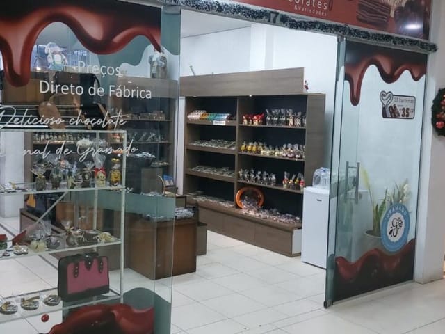 Sala à venda, no bairro Centro em Canela