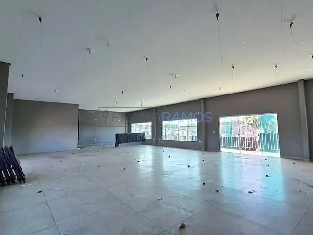 Sala para alugar, no bairro Setor Cândida de Morais em Goiânia