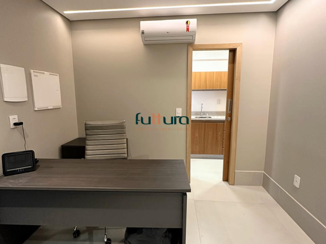 Sala com 43m², para alugar, no bairro Jardim Goiás em Goiânia