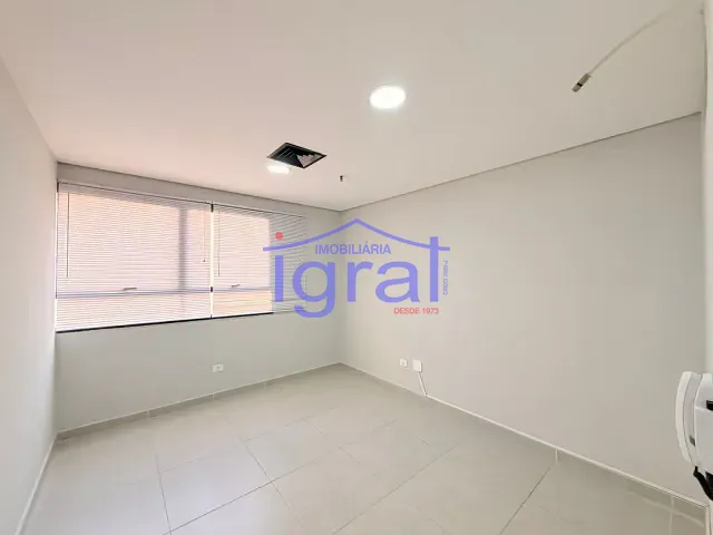 Sala à venda ou para alugar, no bairro Jabaquara em São Paulo