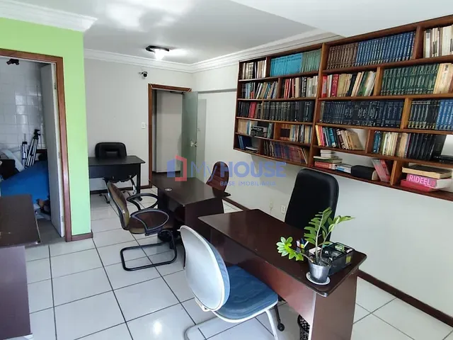 Sala à venda, no bairro Centro em Ilhéus