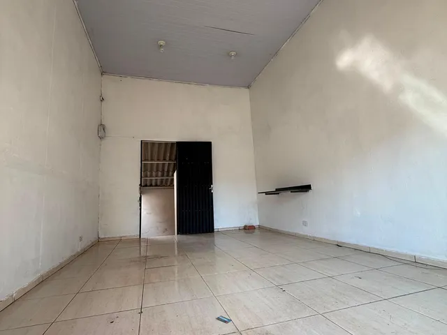 Sala para alugar, no bairro Centro em Cambé