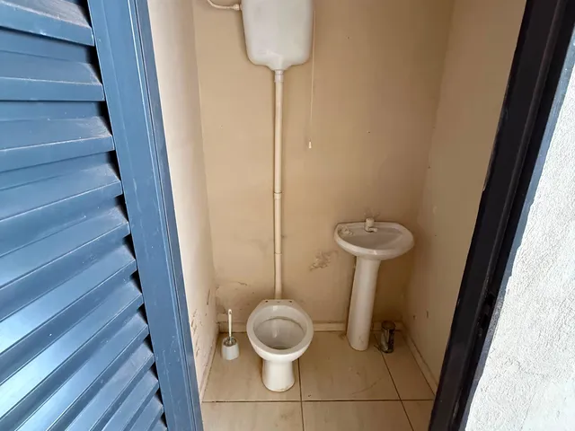 Sala para alugar, no bairro Centro em Cambé