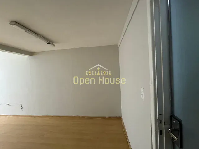 Sala à venda, no bairro Vila Santa Cecília em Volta Redonda