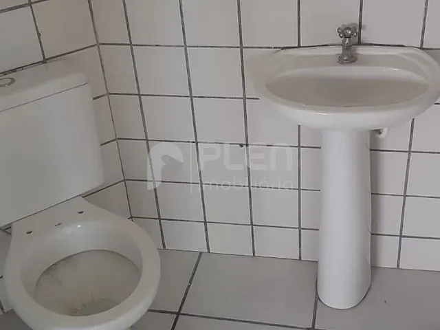 Sala com 33m², para alugar, no bairro Santana em São Paulo