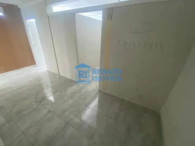 Sala para alugar, no bairro Centro em Maricá