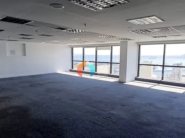 Sala com 570m², à venda ou para alugar, no bairro Centro em Rio de Janeiro