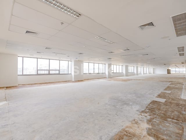 Sala com 879m², à venda ou para alugar, no bairro Alphaville Centro Industrial e Empresarial/Alphaville. em Barueri