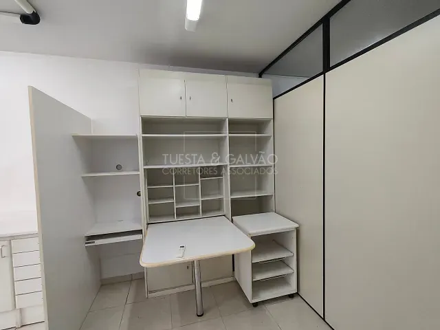 Sala com 40m², para alugar, no bairro Centro em Curitiba