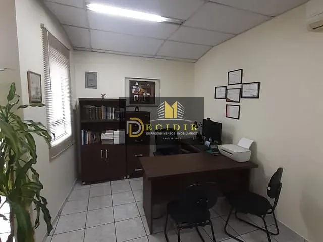 Sala para alugar, no bairro Sapopemba em São Paulo