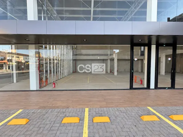 Loja com 143m², para alugar, no bairro Vitória em Londrina