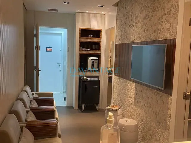 Sala à venda, no bairro Vila Pompéia em São Paulo