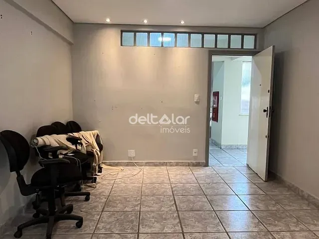 Sala com 28m², para alugar, no bairro Ouro Preto em Belo Horizonte