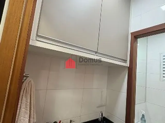 Sala à venda, no bairro Loteamento Residencial e Comercial Bosque Flamboyant em Taubaté