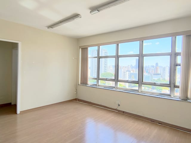Sala com 87m², para alugar, no bairro Santo Amaro em São Paulo