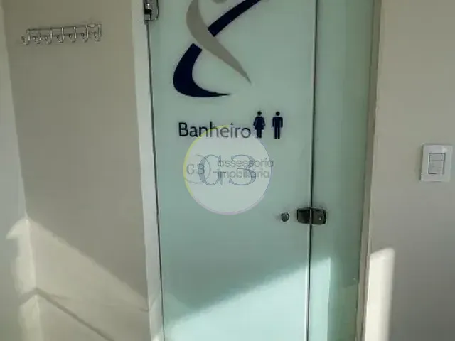 Sala para alugar, no bairro Centro em Pelotas