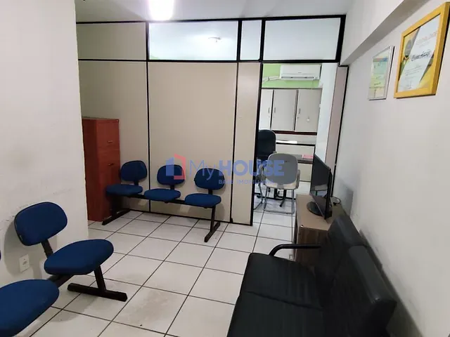 Sala à venda, no bairro Centro em Ilhéus