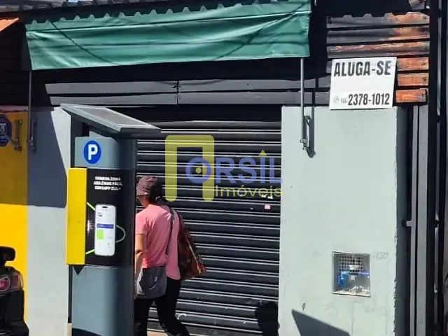 Sala com 27m², para alugar, no bairro Centro em Mogi das Cruzes