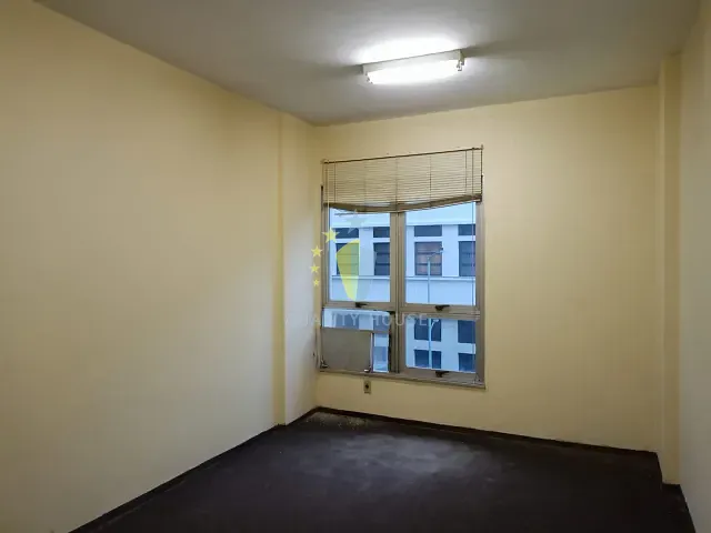 Sala com 40m², à venda ou para alugar, no bairro Saúde em Rio de Janeiro