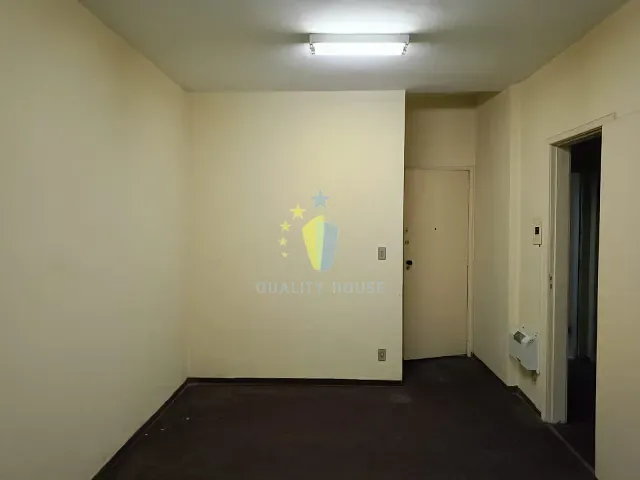 Sala com 40m², à venda ou para alugar, no bairro Saúde em Rio de Janeiro