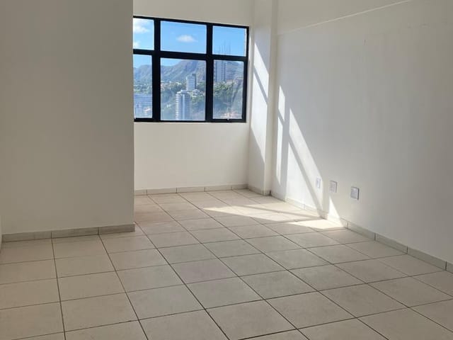 Sala com 25m², à venda, no bairro Estoril em Belo Horizonte