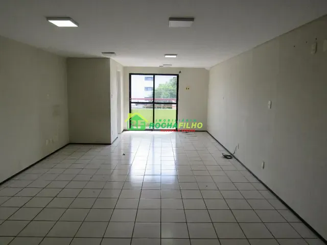 Sala com 42m², para alugar, no bairro Centro em Teresina