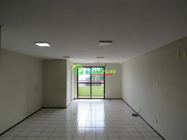Sala com 42m², para alugar, no bairro Centro em Teresina