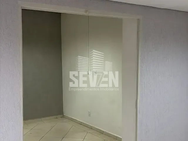 Sala com 35m², para alugar, no bairro Jardim Estoril em Bauru