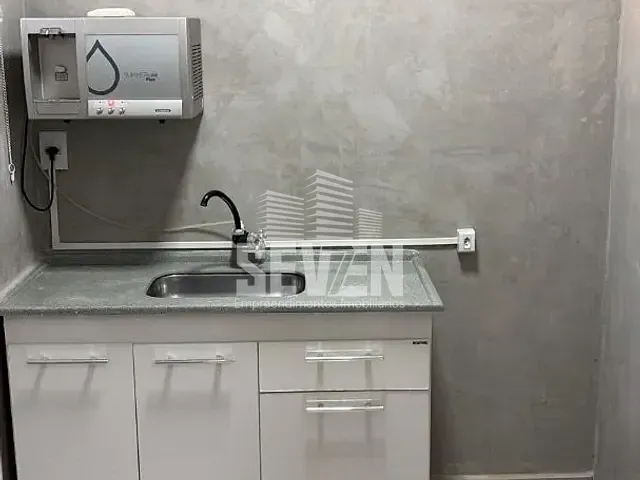 Sala com 35m², para alugar, no bairro Jardim Estoril em Bauru