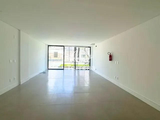 Loja com 60m², para alugar, no bairro Vila Nova em Blumenau