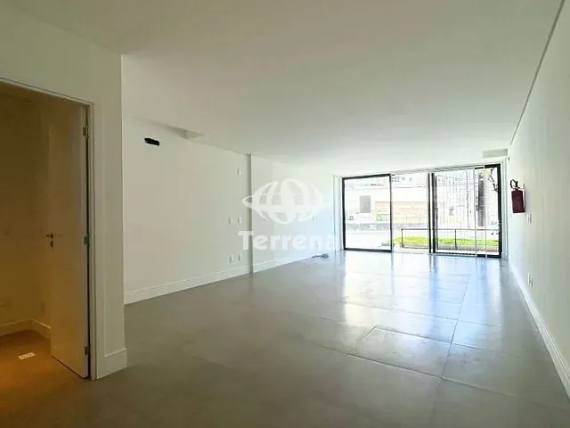 Loja com 60m², para alugar, no bairro Vila Nova em Blumenau