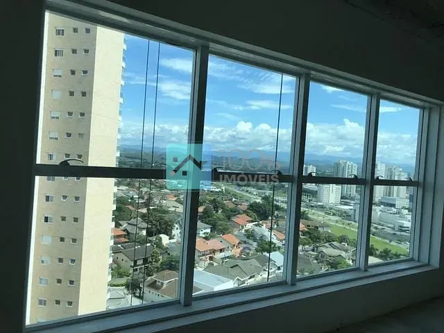 Sala com 51m², à venda, no bairro Jardim das Colinas em São José dos Campos