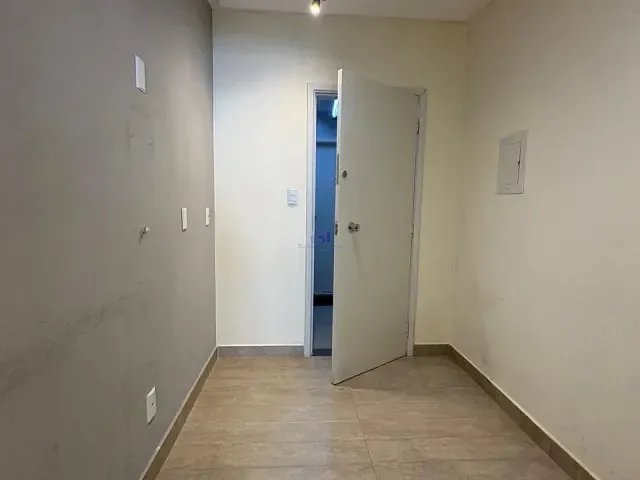 Sala para alugar, no bairro Asa Sul em Brasília