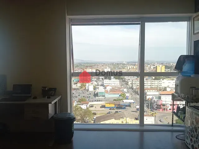 Sala à venda, no bairro Centro em Pindamonhangaba