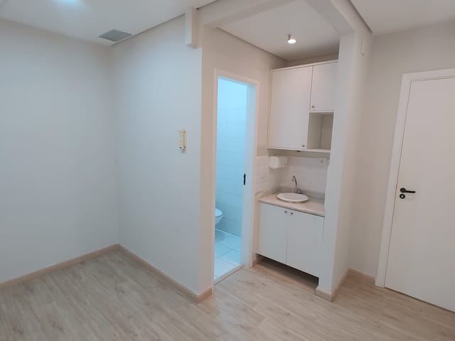 Foto do Sala - Endereço de Prestígio no Paraíso: Conjunto Comercial  41m² com  4 salas, 2 banheiros 1 copa 1 vaga, a poucos passos da Paulista | eHG Imóveis