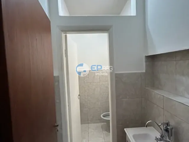 Sala com 39m², para alugar, no bairro Centro em Londrina