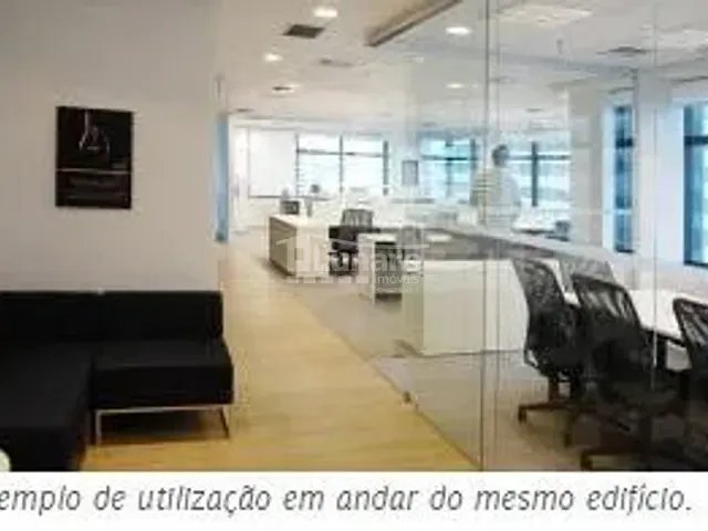 Sala à venda, no bairro Cerqueira César em São Paulo