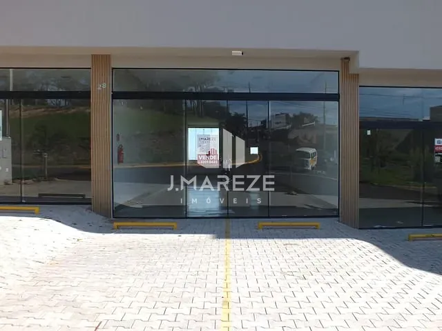 Sala com 136m², à venda, no bairro Parque Bela Vista em Apucarana