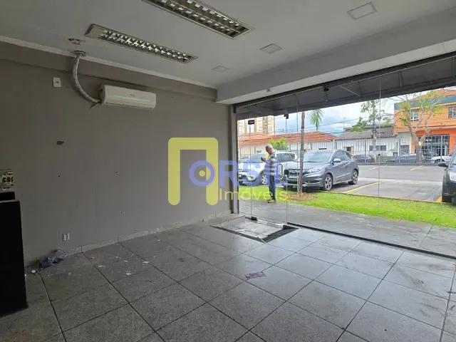 Sala com 20m², para alugar, no bairro Vila Mogilar em Mogi das Cruzes