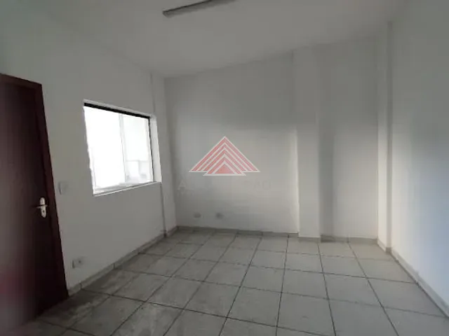 Sala com 50m², para alugar, no bairro Vila Guarani em Mauá