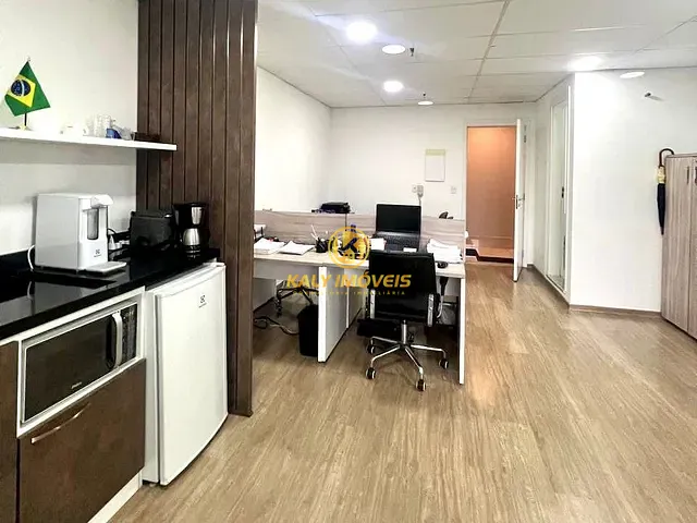 Sala com 39m², à venda, no bairro Centro em São Caetano do Sul