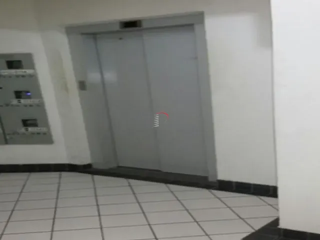 Sala com 90m², à venda, no bairro Centro em Londrina