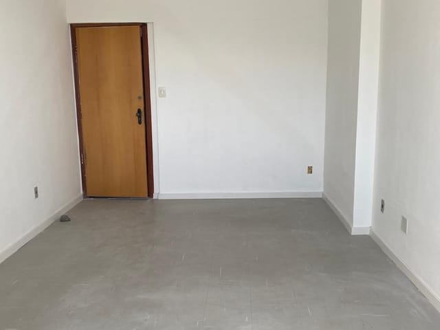 Sala com 25m², à venda, no bairro Estoril em Belo Horizonte