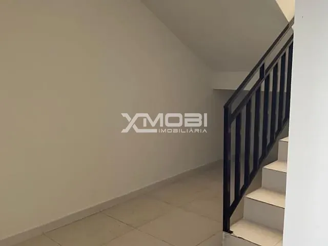 Galpão / Barracão com 223m², para alugar, no bairro Vila Nova Trieste em Jarinu