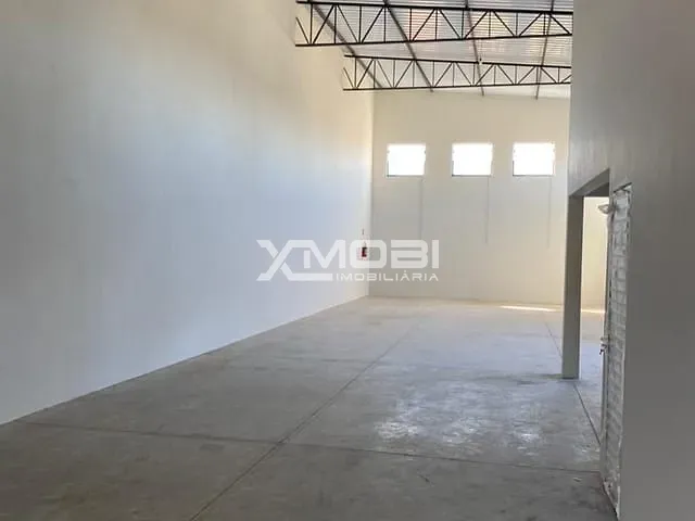 Galpão / Barracão com 223m², para alugar, no bairro Vila Nova Trieste em Jarinu
