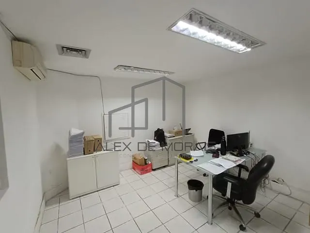 Sala com 250m², à venda, no bairro Centro em Vitória