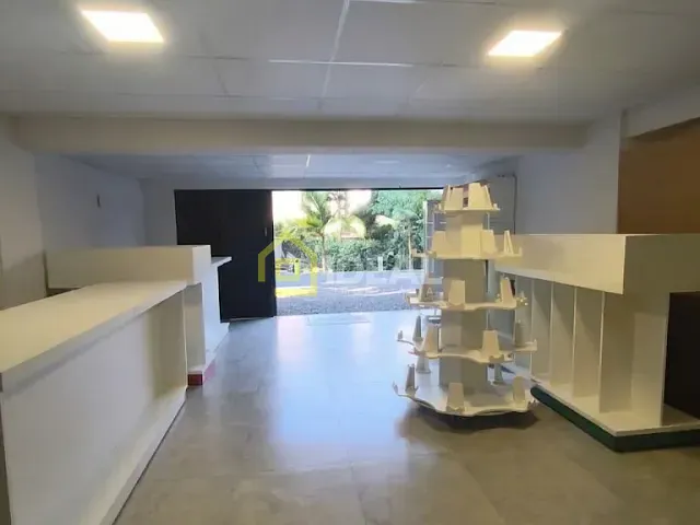 Sala para alugar, no bairro São Miguel em Concórdia