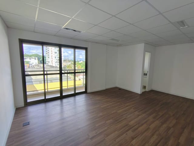 Sala para alugar, no bairro Rudge Ramos em São Bernardo do Campo