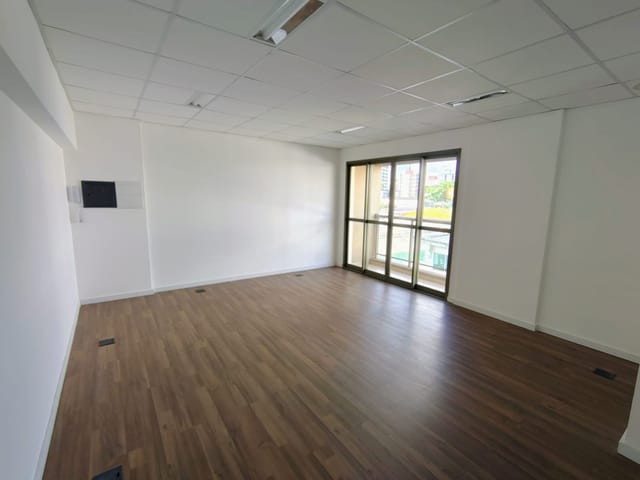 Sala para alugar, no bairro Rudge Ramos em São Bernardo do Campo