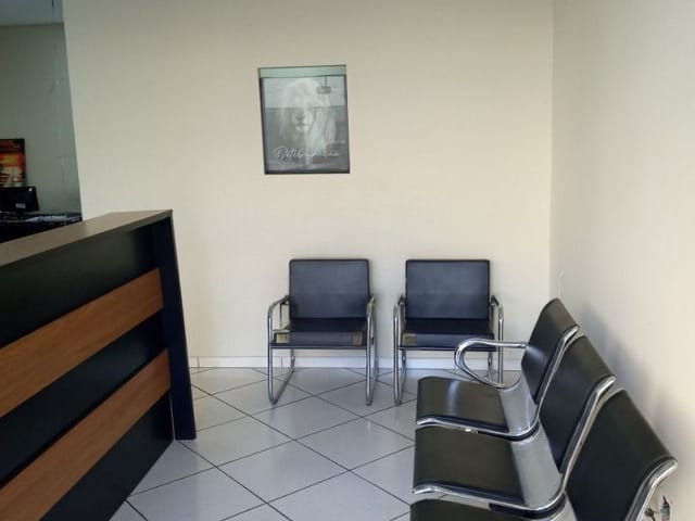 Sala para alugar, no bairro Centro em Cambé
